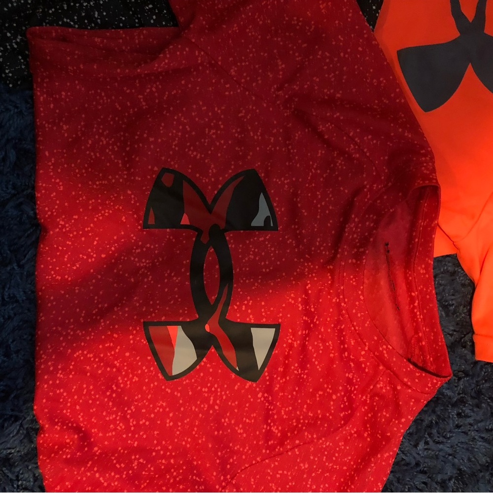 Under Armour Red T-Shirt with Camouflage Logo